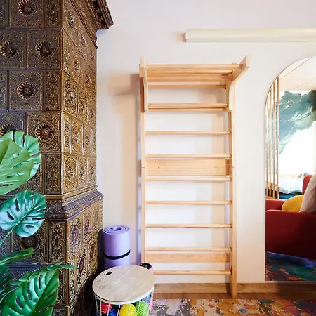 Utulno - Cozy Nomading Apartment