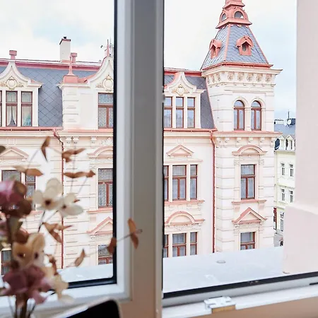 Utulno - Cozy Nomading Apartment Karlsbad